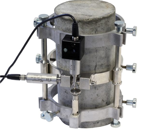 Dispositivo De Compresión Axial Para Cilindro De Diámetro 150X300 mm Completo Con Dos Transductores De Desplazamiento Ldt De Alta Precisión Y Recorrid